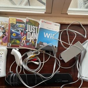 Nintendo wii console bundle